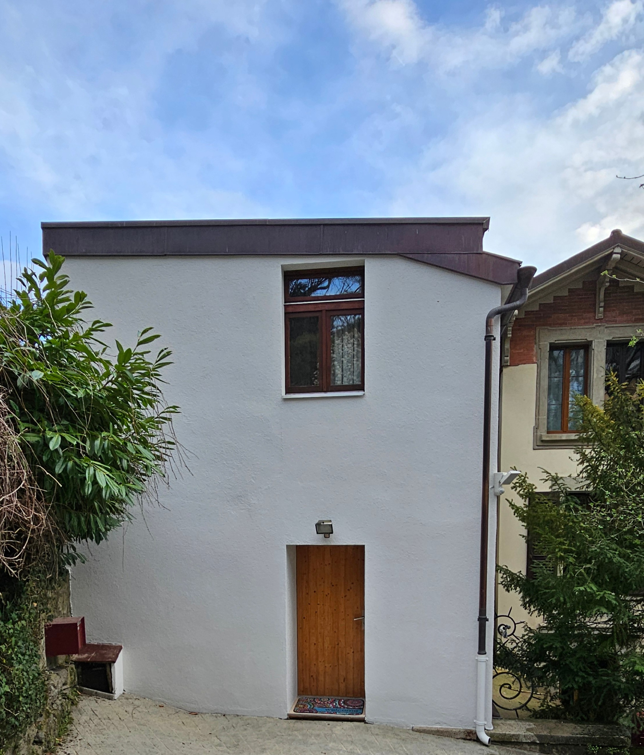 Léman Front facade
